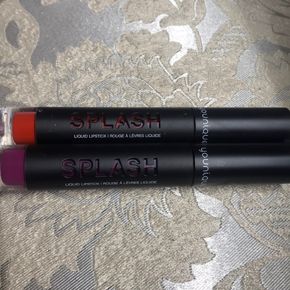 Younique liquid splash
